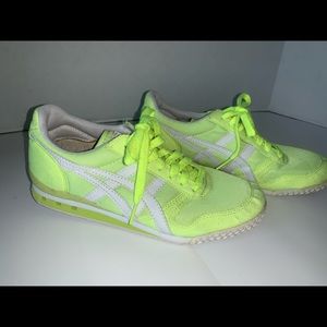 ASICS Onitsuka  Tiger  sz 7